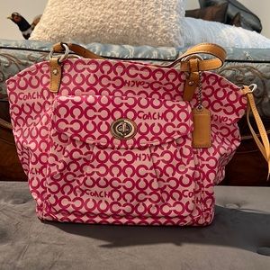 Coach Graffiti Purse Pink
